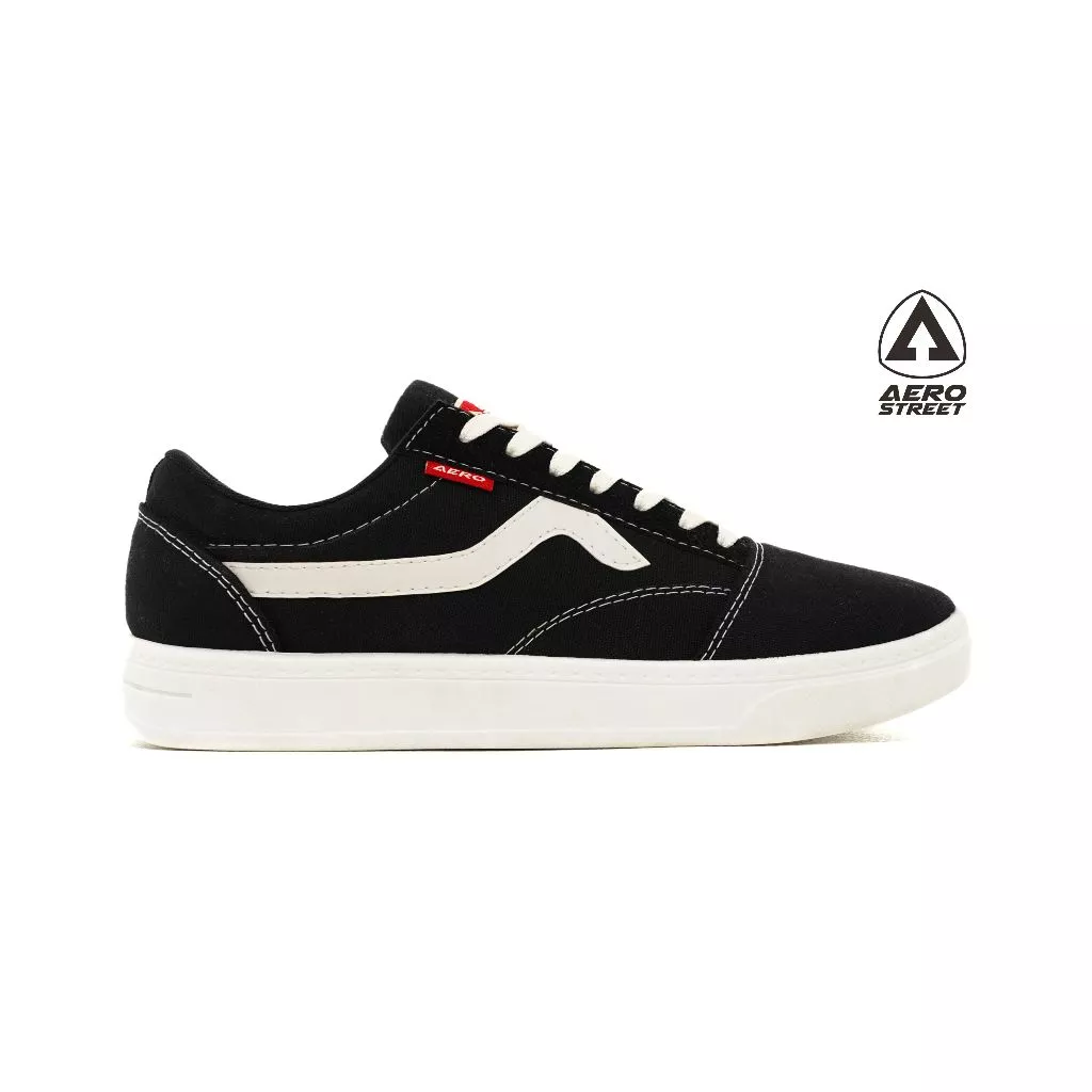 Aerostreet 37-44 Massive Low 2.0 Hitam Natural – Sepatu Sneakers Casual